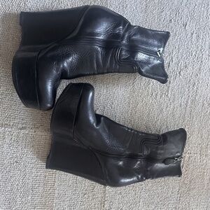 Alaia Vintage Wedge Booties, blk leather, 39
